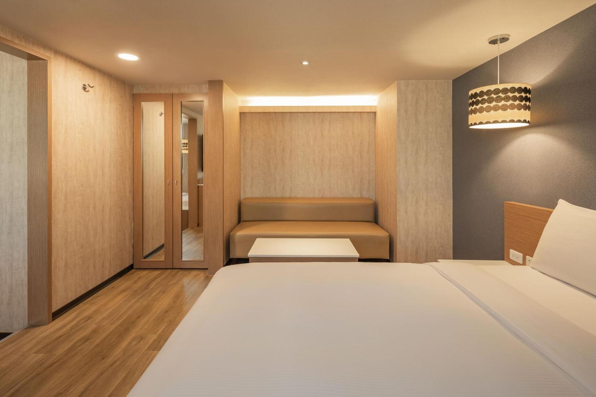 Kindness Hotel - Tainan Chihkan Tower Szoba fotó